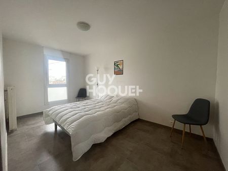 T2 MEUBLEE ! A LOUER ! PROCHE DU CENTRE DE BLAGANC ! - Photo 3