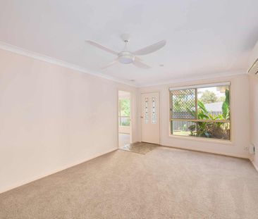 ULTRA CONVENIENT LIGHTHOUSE BEACH LIFESTYLE - 6 MONTH LEASE ONLY! - Photo 2