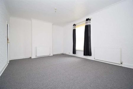 High Green Road, Normanton, WF6 - Photo 5