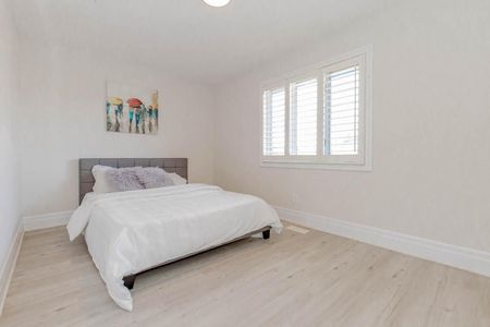 For Lease - 11820 5 Side Road Unit# Upper Level, Halton Hills, Ontario - Photo 3