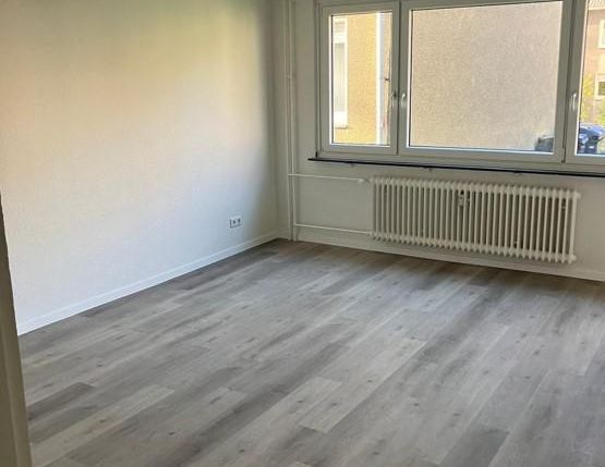 2 Zimmer Wohnung im Erdgeschoss mit Balkon! - Photo 1