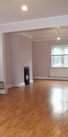 Wisbech Road, Outwell. - Photo 1