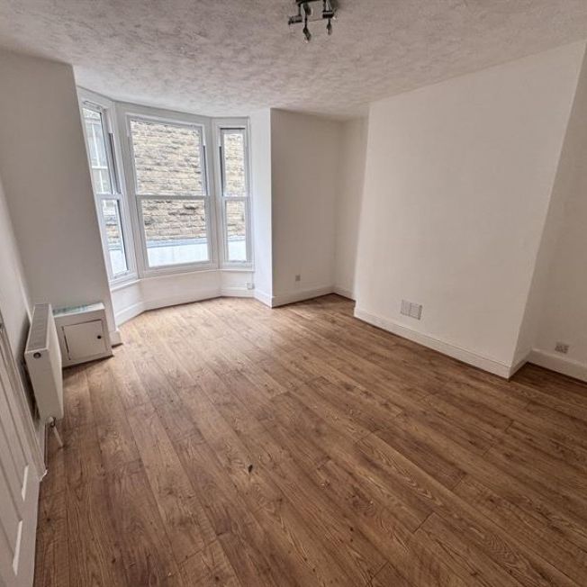 2 Bedroom Apartment To Let - Photo 1