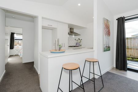 Spacious 3-Bedroom Unit Available in Chartwell, Hamilton. - Photo 5