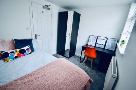 9 bedroom house to rent - Photo 2