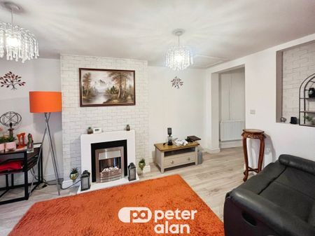 Swan Street, Llantrisant, PONTYCLUN - Photo 2
