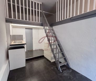 Location Appartement 1 pièce 19m² ROUBAIX 59100 - Photo 3