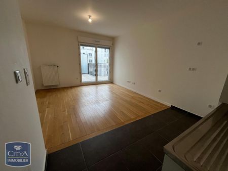 Location Appartement 2 pièces 50m² RUEIL MALMAISON 92500 - Photo 2