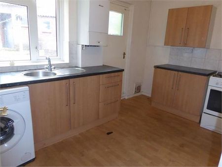 2 bedroom flat to rent - Photo 4
