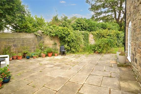 9, Adel Grange Mews, Adel, Leeds, West Yorkshire, LS16 8HZ - Photo 4