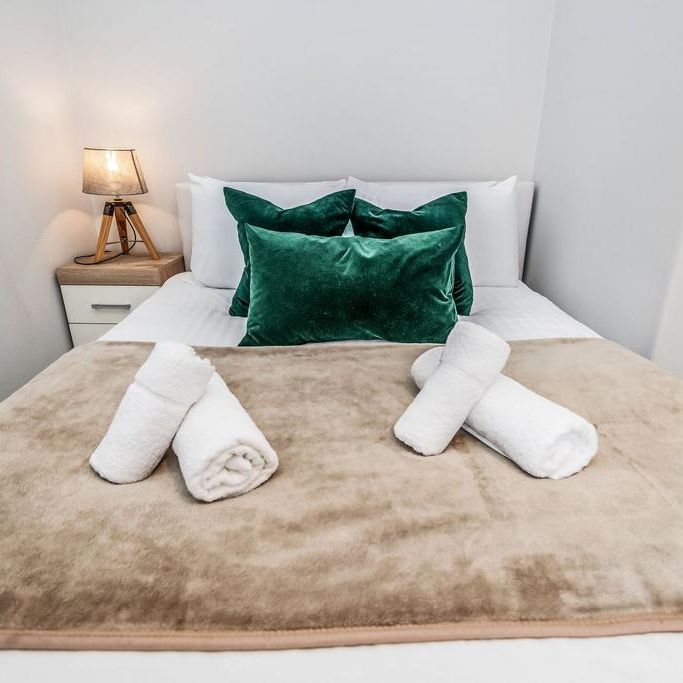 1 bedroom serviced apartment to rent - Photo 1