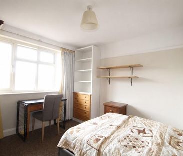 2 bedroom maisonette to rent - Photo 4
