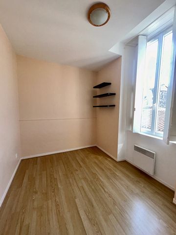 Location Appartement 2 pièces 33m² COGNAC 16100 - Photo 2
