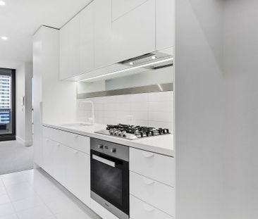 3608/500 Elizabeth Street, Melbourne - Photo 2