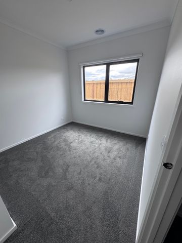 Fraser Rise - Photo 2