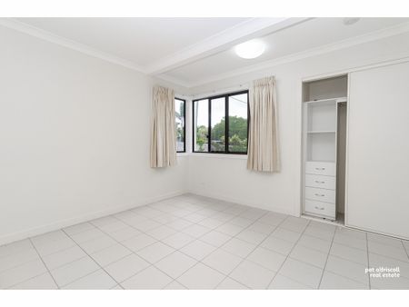 5 Dobbs Street, The Range - Photo 3
