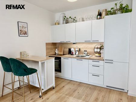 Pronájem bytu 1+kk a garsoniéry 39 m² - Фото 4