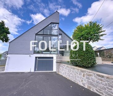 A louer : Maison d'architecte à Fougères 6 pièce(s) 149.78 m2 - Photo 1