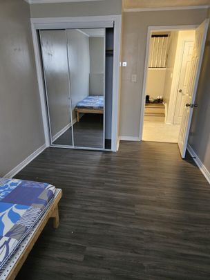 For Lease - 343 FLEMING Drive, London East, Ontario - Photo 1