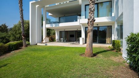 Benahavis, Andalusia 29679 - Photo 2