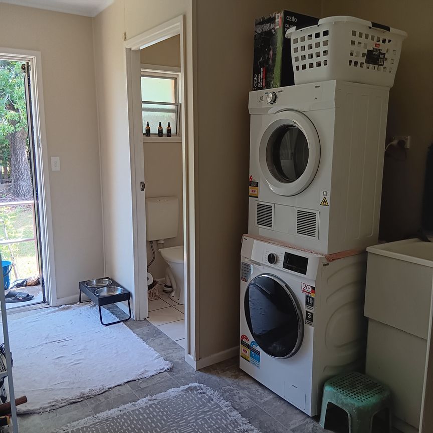 Sunnybank Hills - Photo 1