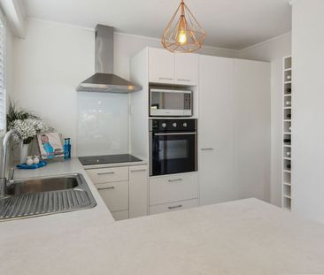 Unit 2, 95 Beach Road, Pahurehure, Auckland - Photo 4