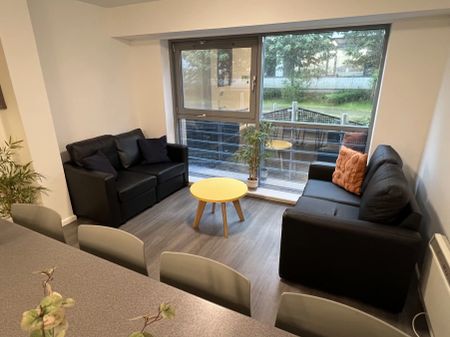 Premium Ensuite - Photo 2