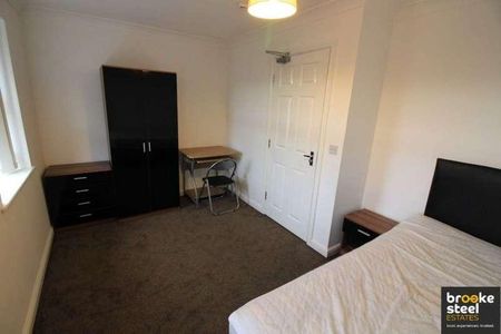 Bandy Fields Place, Salford, M7 - Photo 5