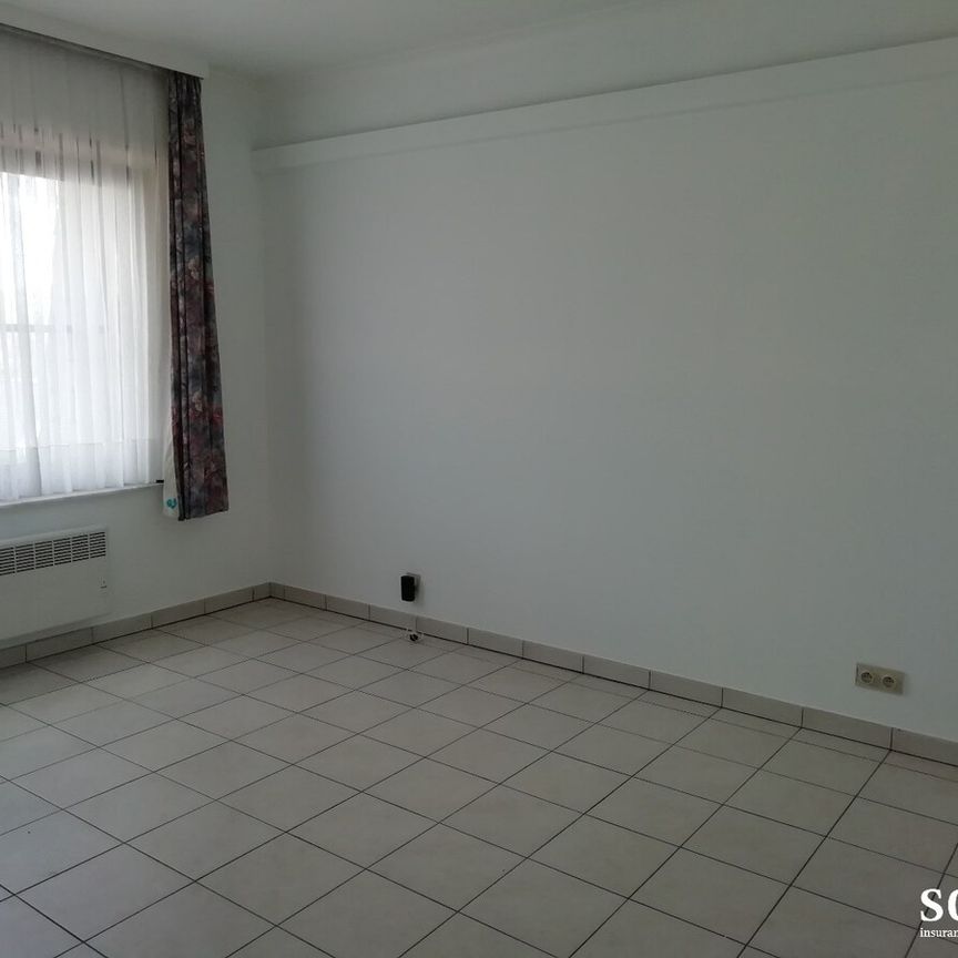 Instapklaar appartement met twee slaapkamers te centrum Aalter - Photo 1