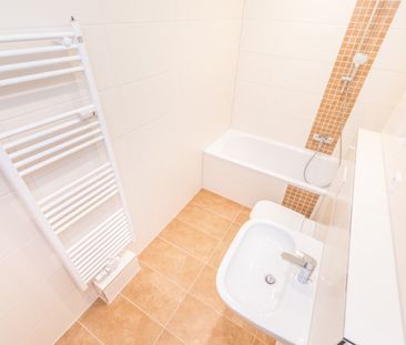 Altbau / Balkon / Badewanne - Photo 1