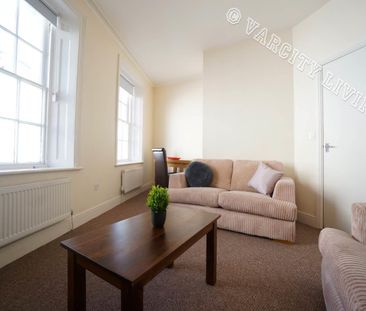 174A High Street - Photo 2