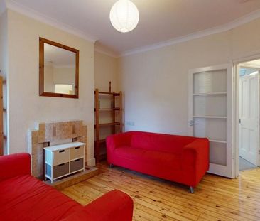 4 bedroom terraced house to rent - Photo 1