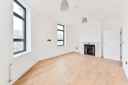 2 bedroom apartment to rent - Photo 2