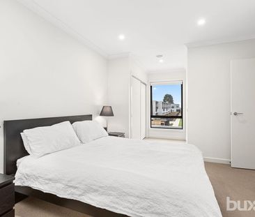 Substantially Proportioned With 2 Levels of Luxury - 4 Bedrooms & 2... - Photo 4