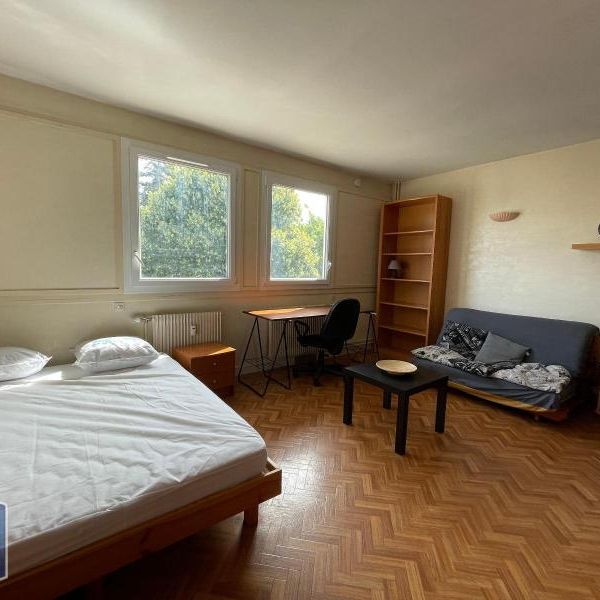 Location Appartement 1 pièce 28m² POITIERS 86000 - Photo 1