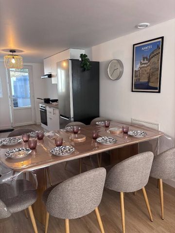 Nantes – Maison avec jardin, chambres et salles de bain privées - Photo 2