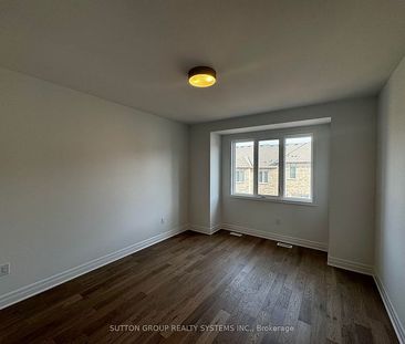 For Lease - 1232 Wheat Boom Drive, Oakville, Ontario - Photo 5