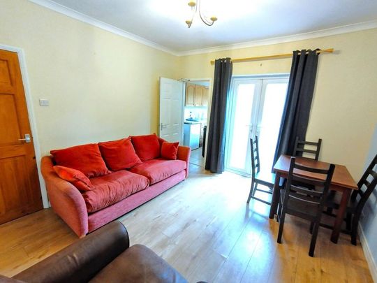 4 bedroom house to rent - Photo 1