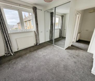 2 bedroom end of terrace house to rent - Photo 4