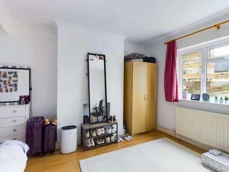 Clarendon Road, Hove, BN3 - Photo 2