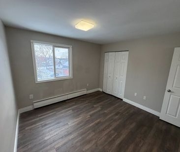 For Lease - 52 Hiawatha Street Unit# 301, St. Thomas, Ontario - Photo 6