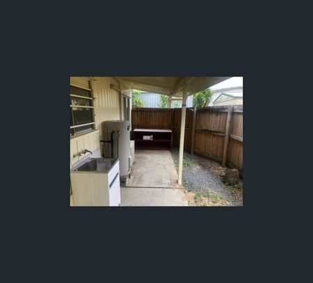 42a Sperring Street, Manunda, Qld 4870 - Photo 5