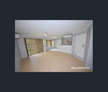 3 Bed Townhouse - Stunning Pool and BBQ - Photo 1