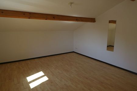 LOCATION : appartement de 3 pièces (61 m²) à COMBS LA VILLE - Photo 4