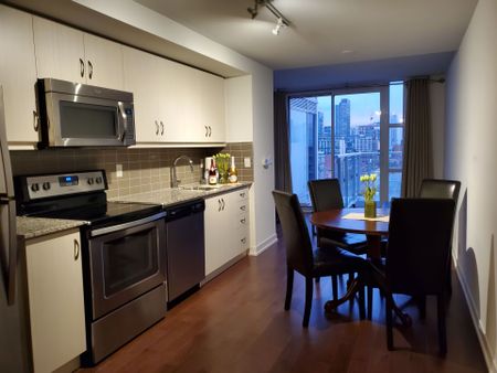 For Lease - 10 Willison Square Unit# PH08, Toronto, Ontario - Photo 4