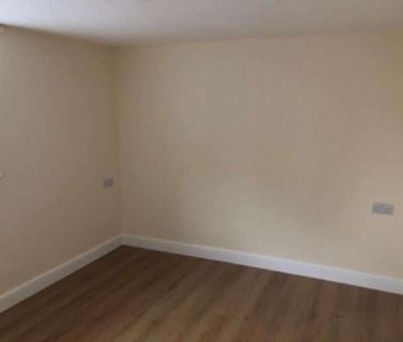 Angwin Close, Shepton Mallet, BA4 - Photo 2