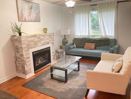 For Lease - 27 Whitewater Street, Whitby, Ontario - Photo 3