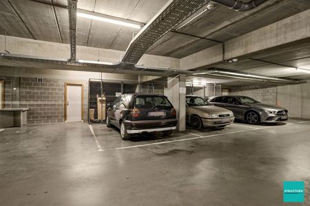 Gelijkvloers appartement met parking gelegen in een groene omgeving - Photo 4