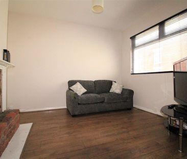 House - End Terrace For Rent Napier Road, Southsea - Photo 1