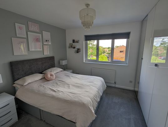 Modern Two Bedroom Terraced House to Rent in Lower Earley, Reading - Photo 1